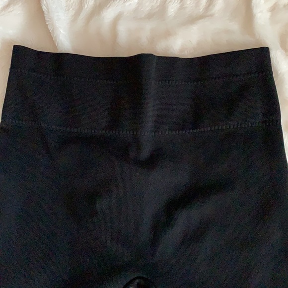 Zip Front Leggings - Picture 5 of 6